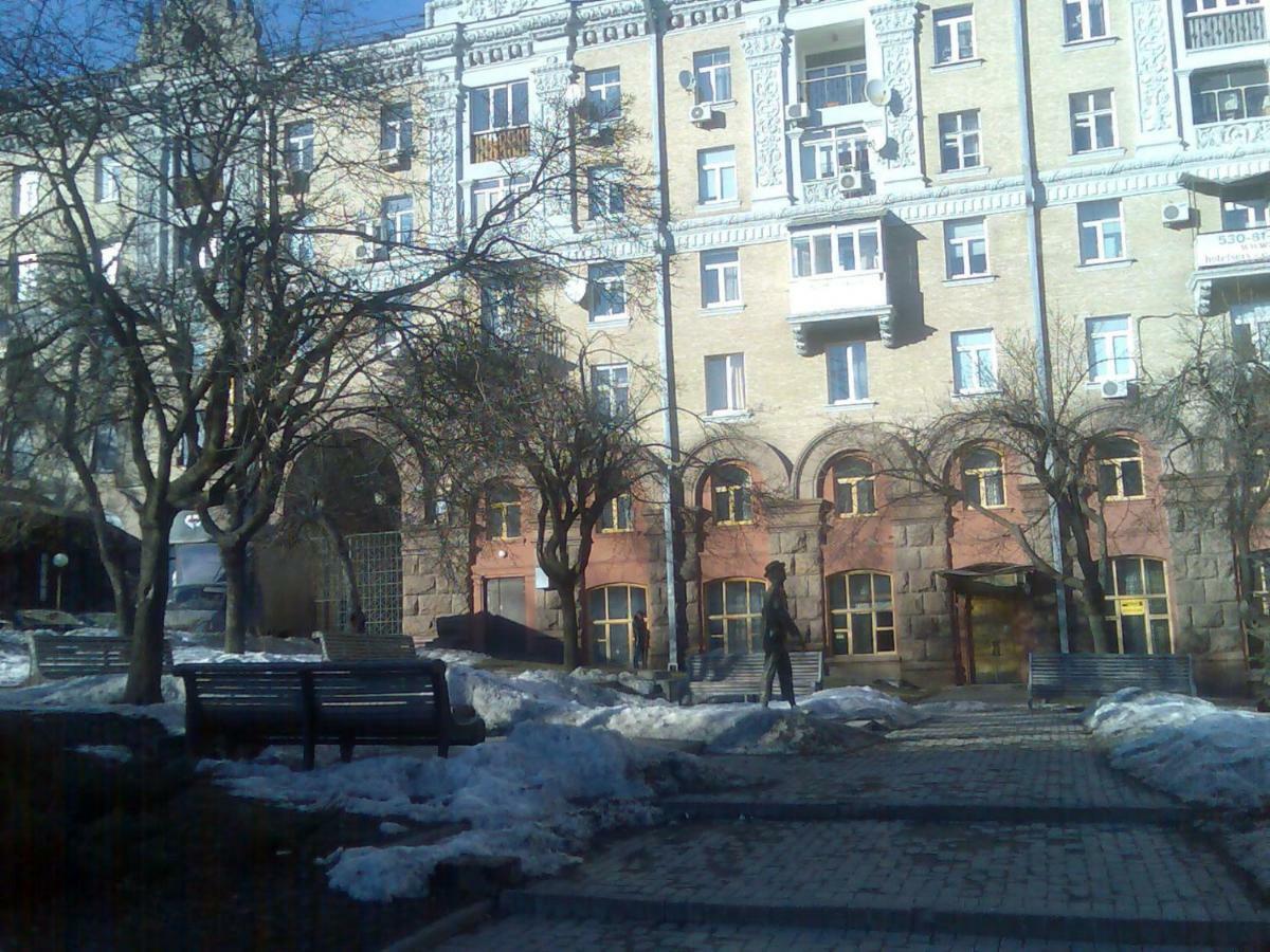 Apartments Near Khreshchatyk-Kyiv Экстерьер фото